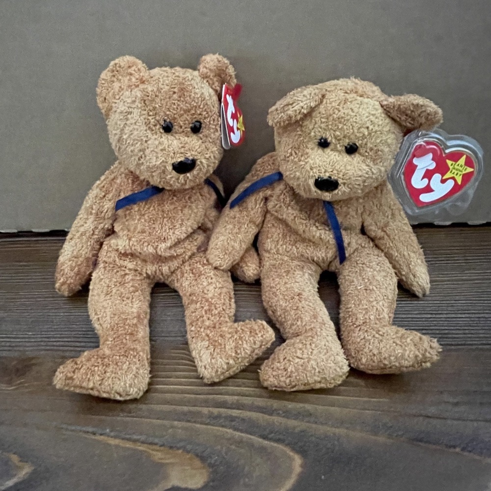 Vintage Ty Beanie Baby Fuzz the Bear Matching Lot of 2 Retired 1999 MWMT Pairs